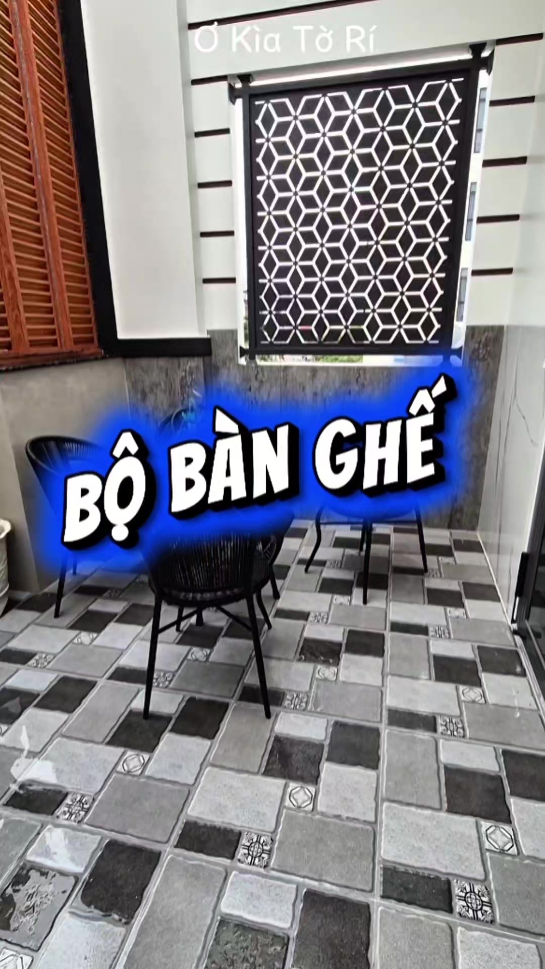 @Ơ K&igrave;a Tờ R&iacute;