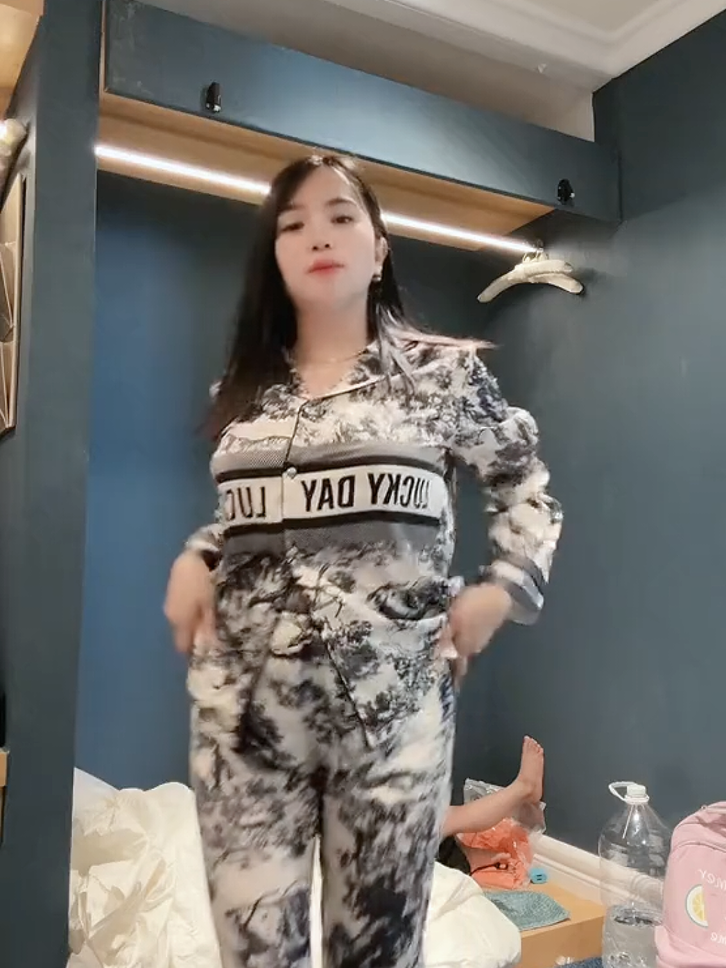 @Clara Sleepwear