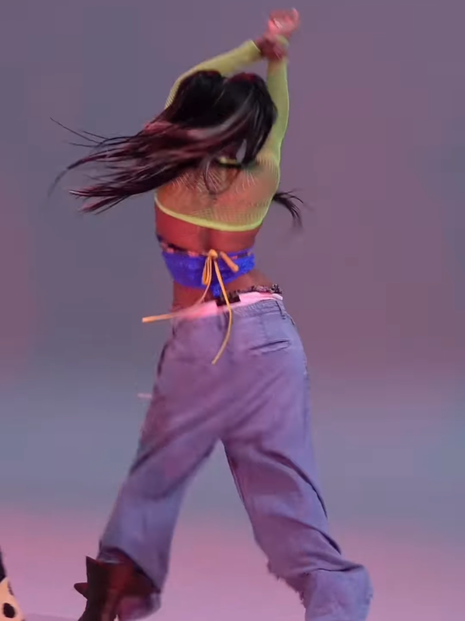 @Lele⋆Lara raj version'sᥫ᭡
