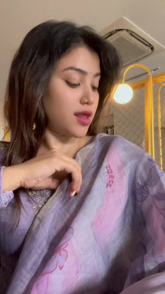 @Tika jaisi 🧿 राधे राधे 🦚🙏