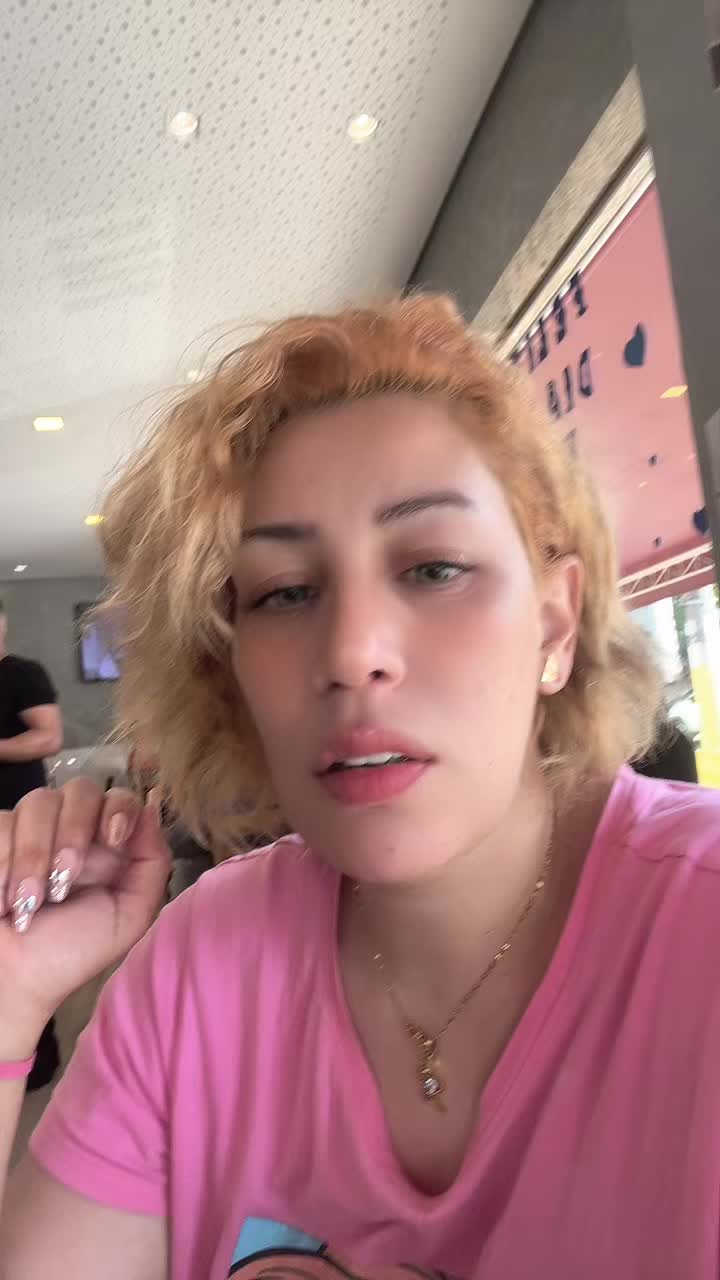 @فرح بنت امبارك