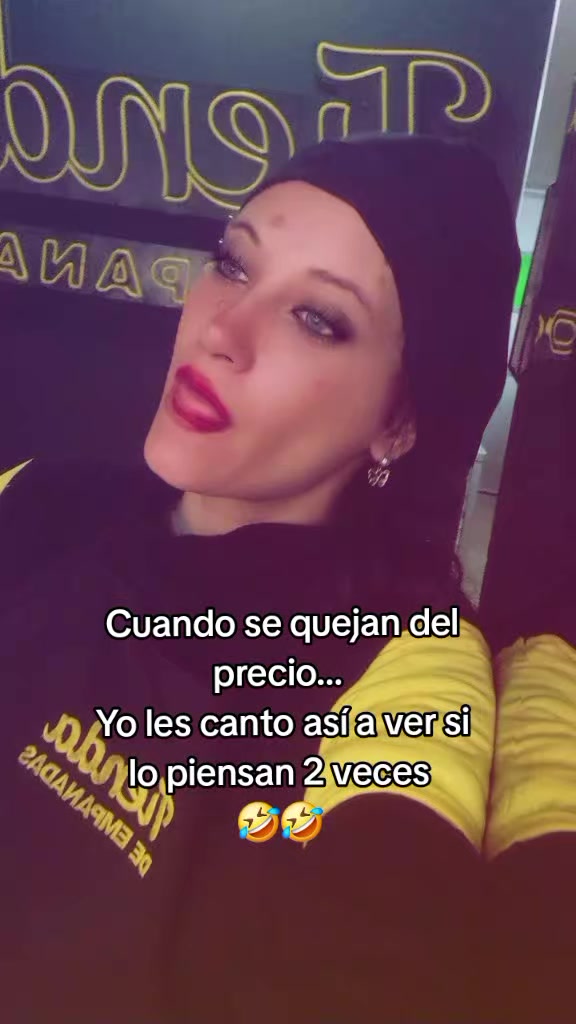 @vanelapochi
