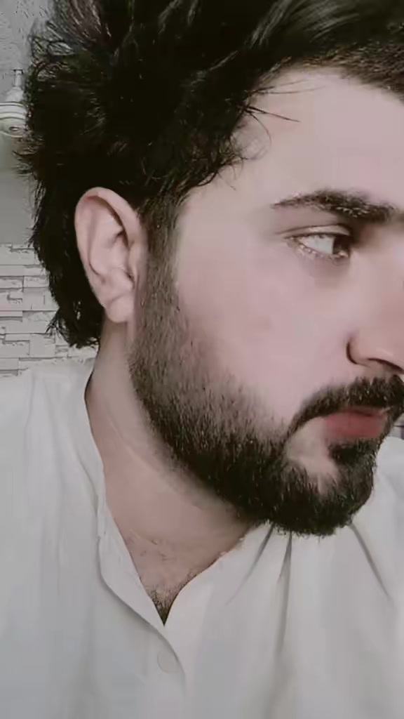 @Awiii10