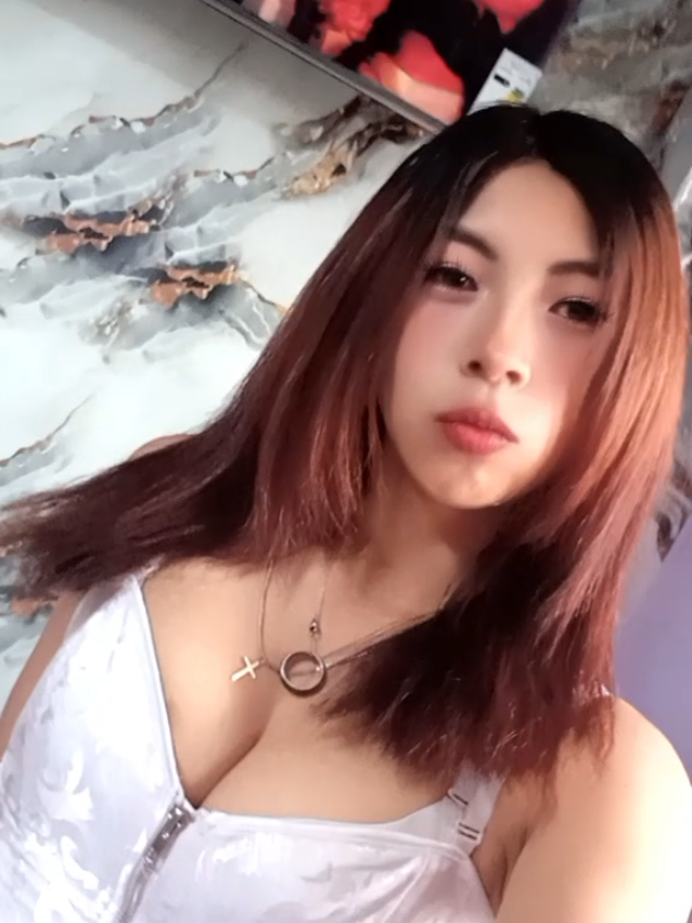 @Ë.Rössy🪽🦋