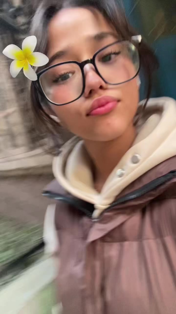 @Roshyaa😍