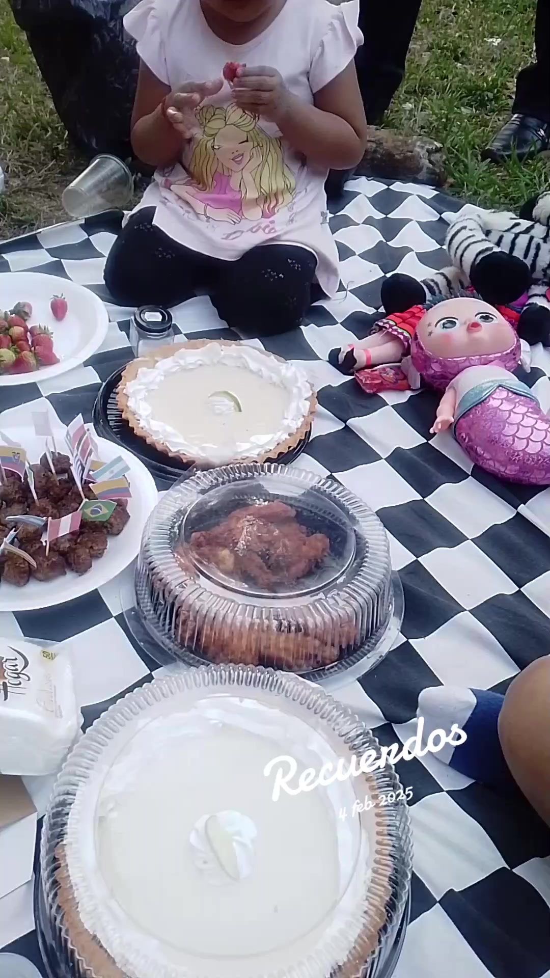 @Ximena 👑