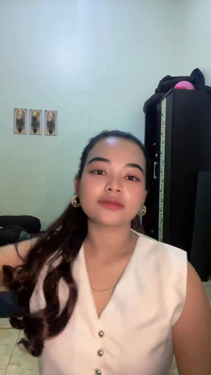 @Anggipratiwimukarji