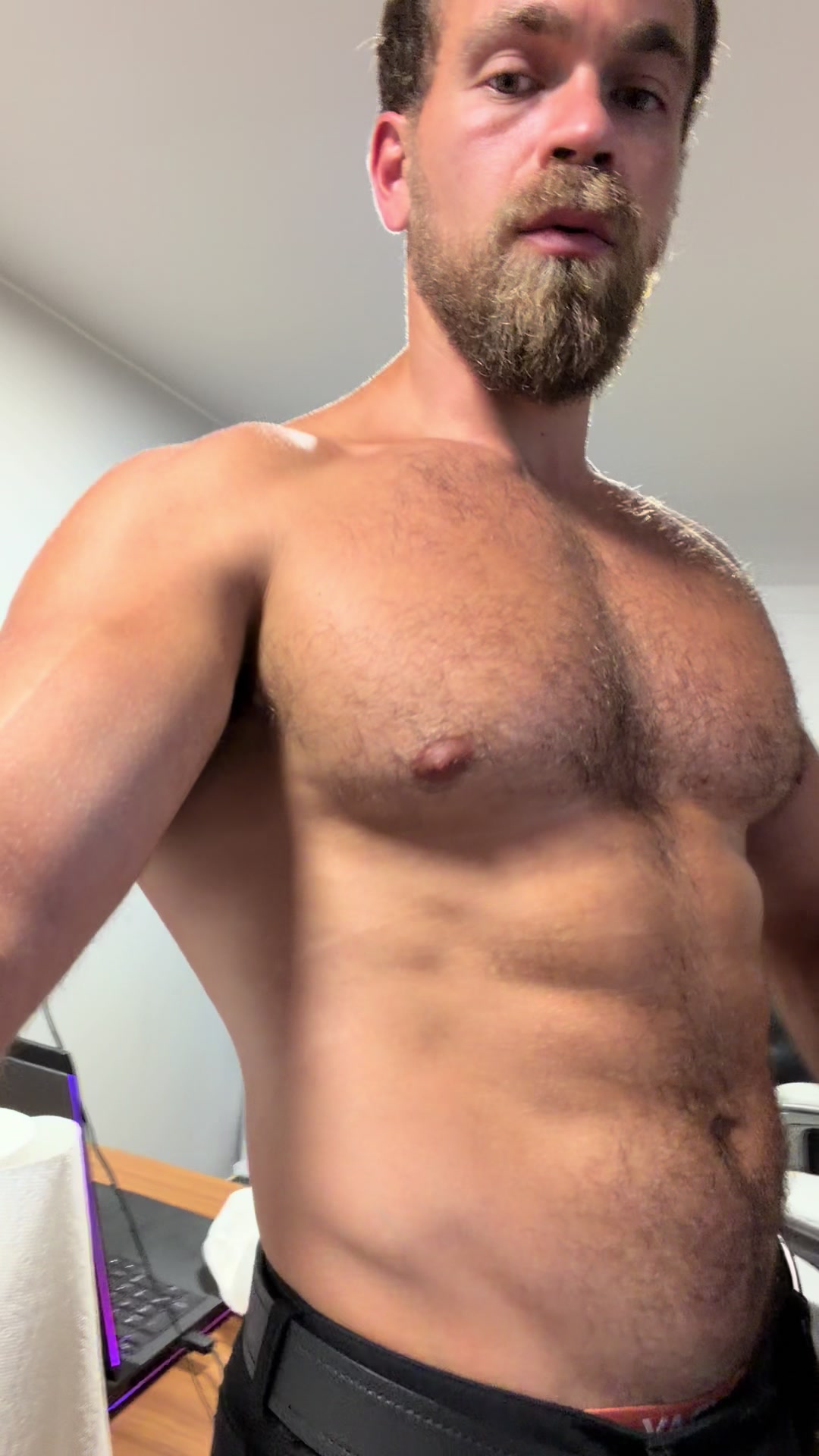 @Officialfinch93