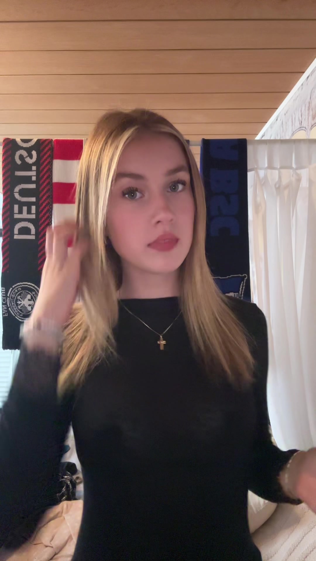 @𝒮𝒶𝓇𝒶𝒽 ⧗⎊४