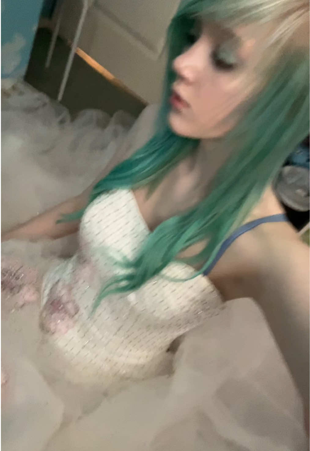 @olivia⋆˚꩜｡