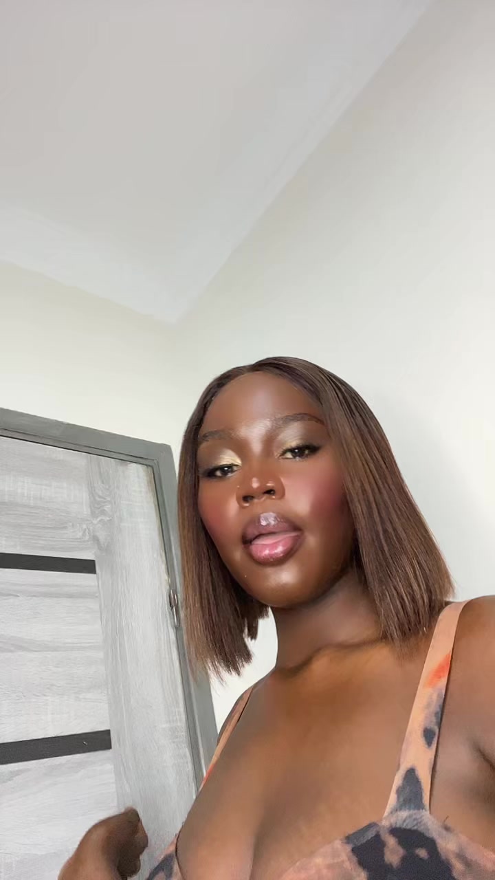 @Tina 💕