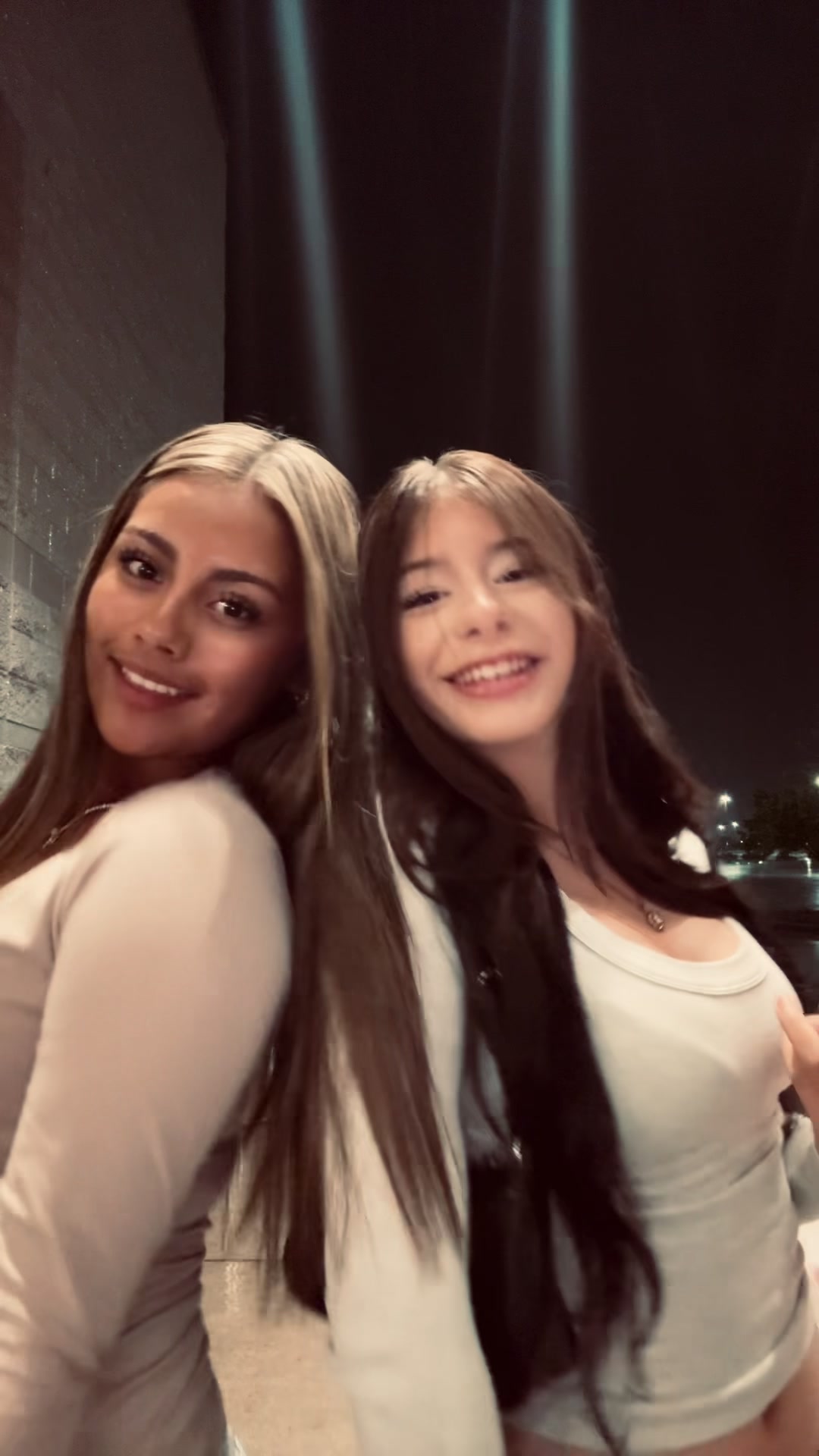 @kayleearellanoo241