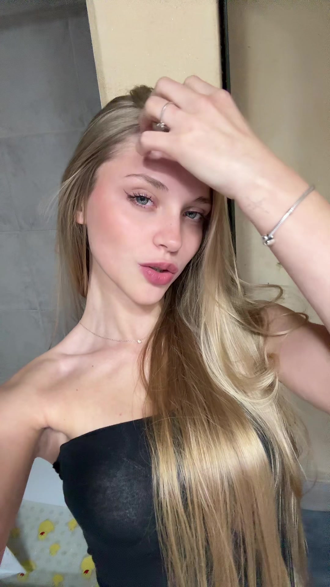 @Chofa 🤍
