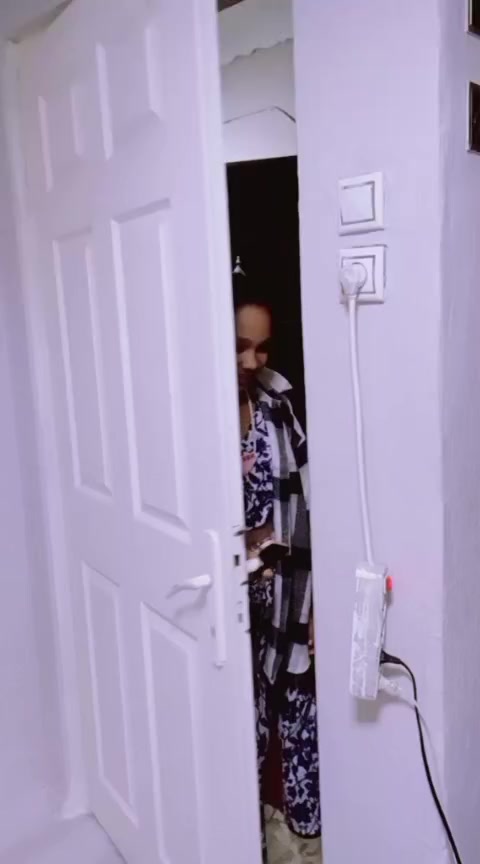 @Ecrin_