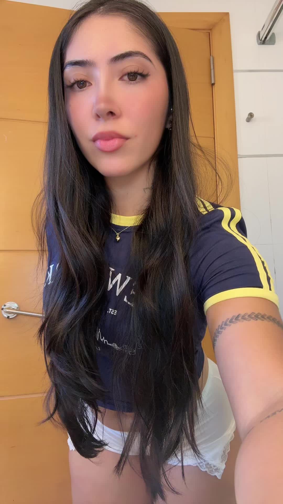 @yen_diaz