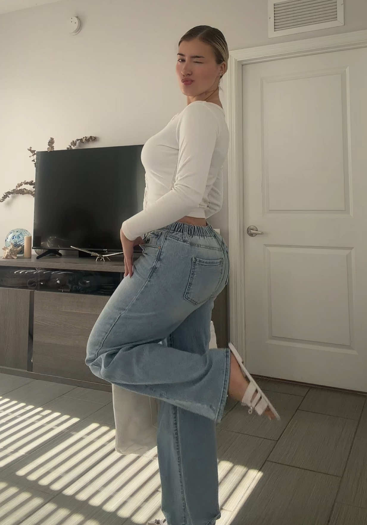 @viktoriya