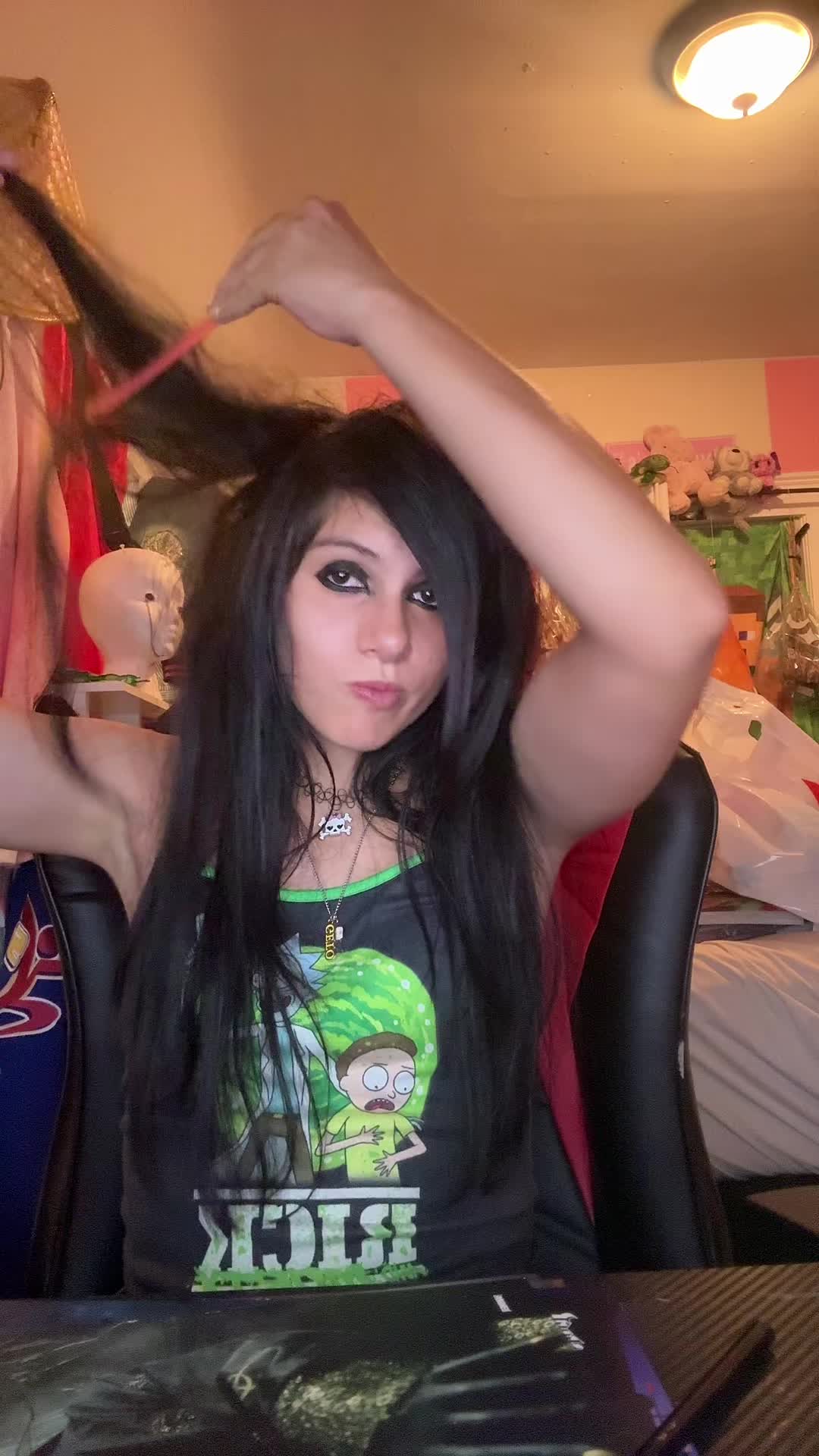 @⦻  Scruffers ⦻