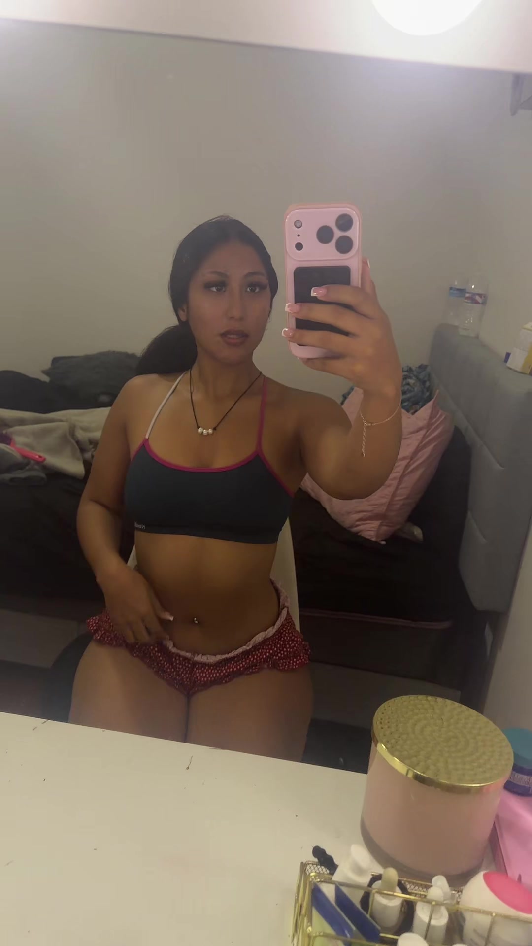 @cakednani