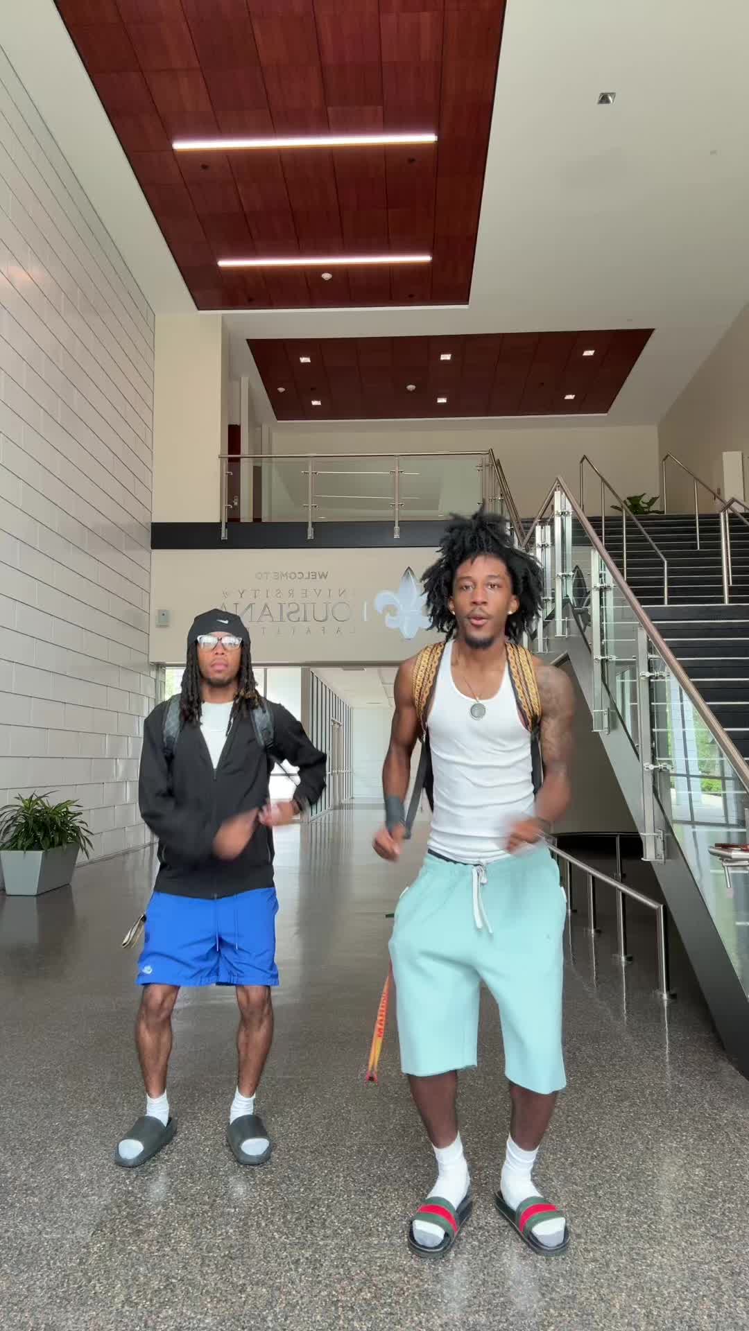 @tskii⛹🏾♂️
