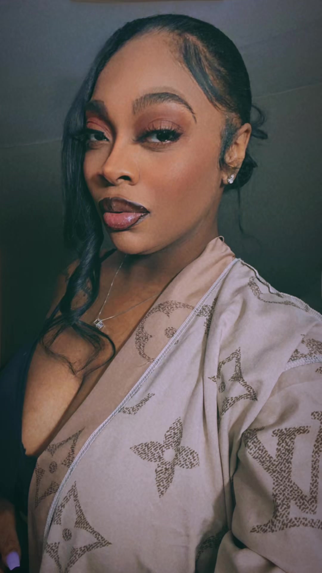 @She_Major_1