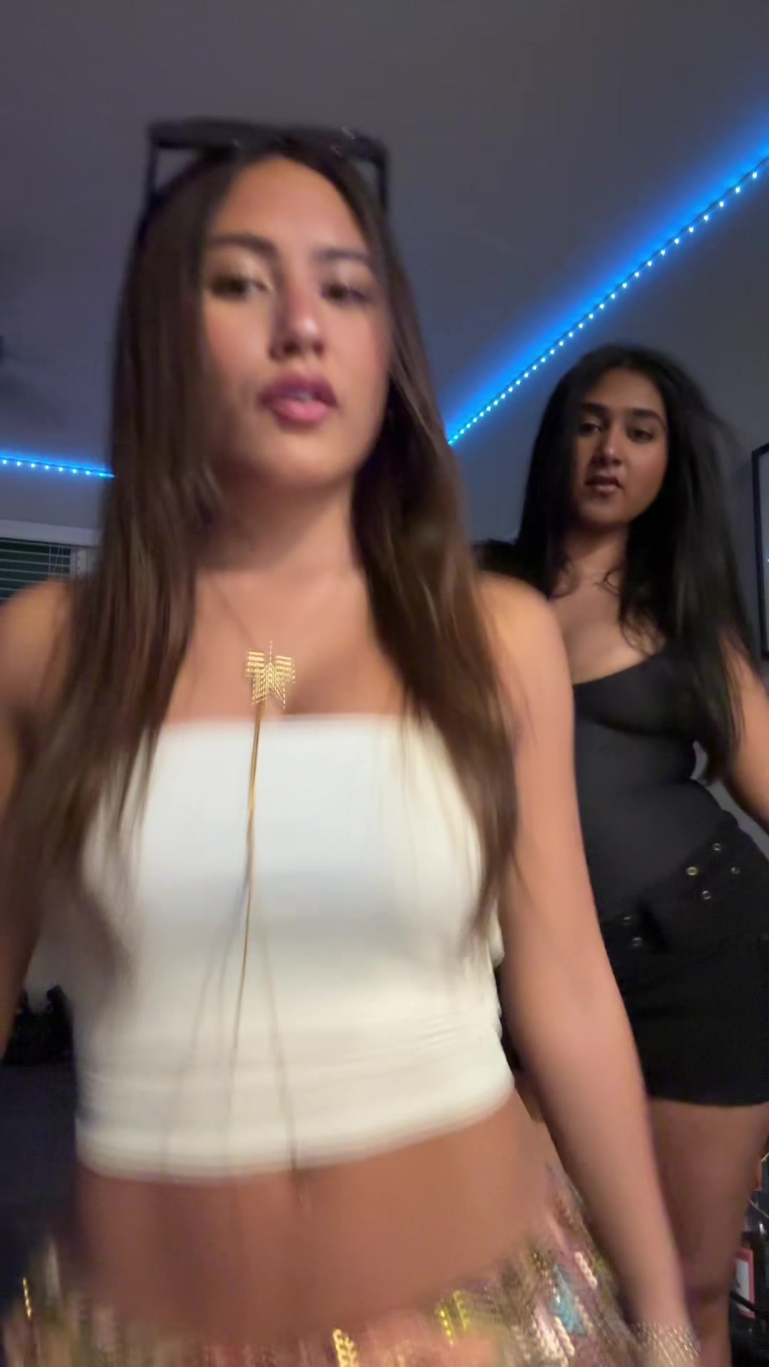 @bella jimenez