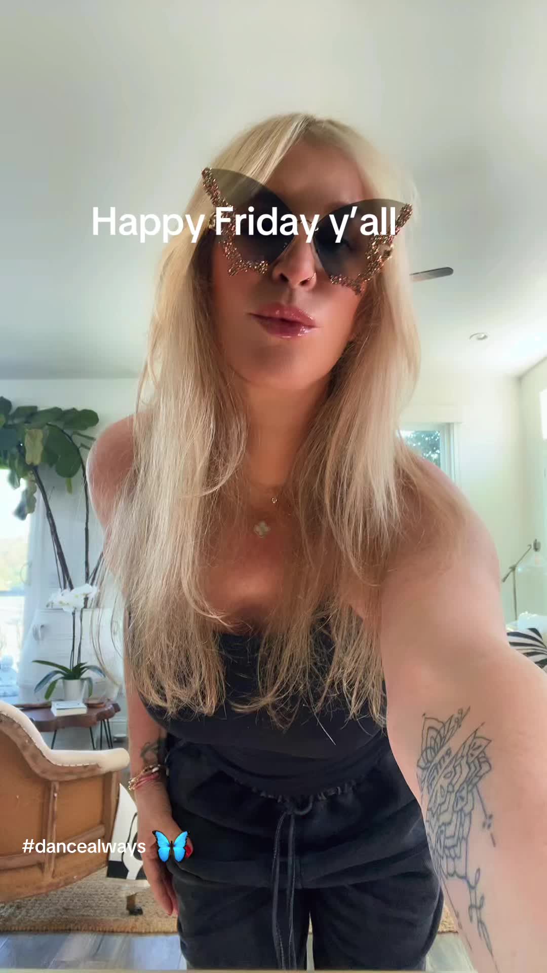 @FlyGirl 🦋