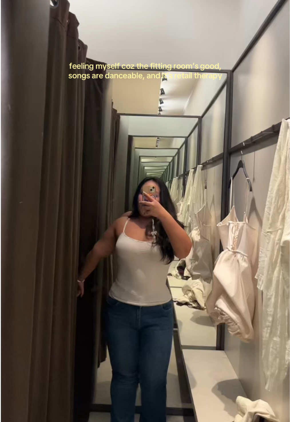 @Elaris