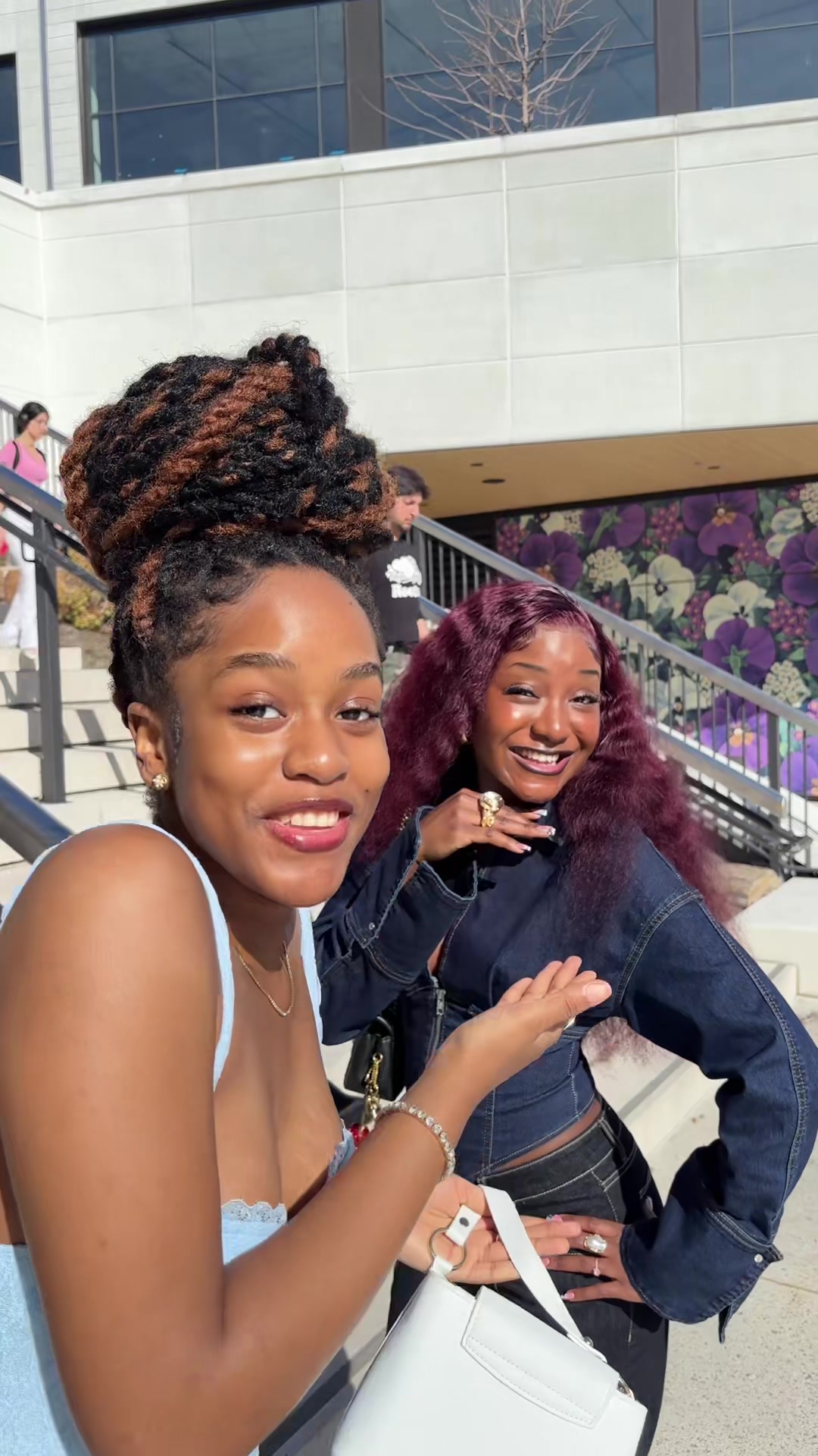 @EVA-MAUREEN 🥰