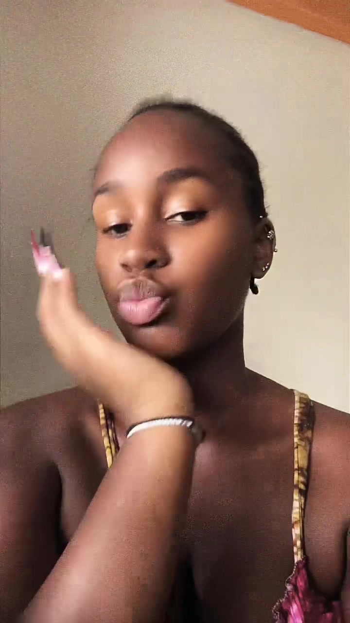 @Qů&iuml;&ntilde;💦W&auml;ffłēș♓️🫦🌸