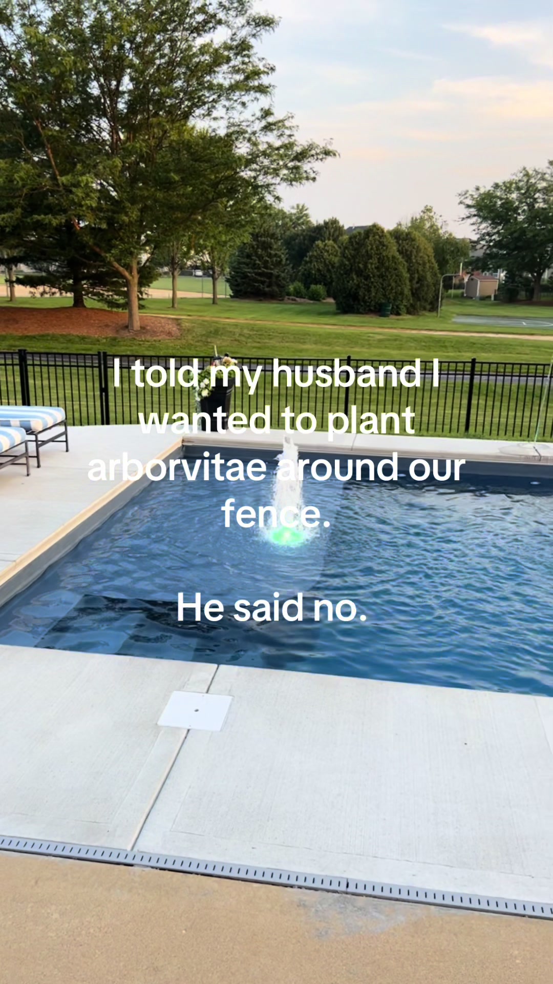 @tiffanycurates
