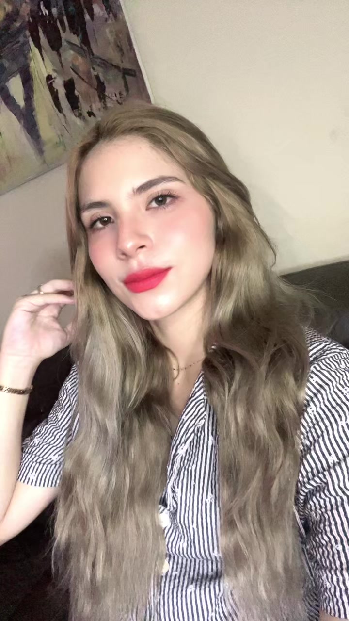 @LARA 🇨🇳 🇳🇮