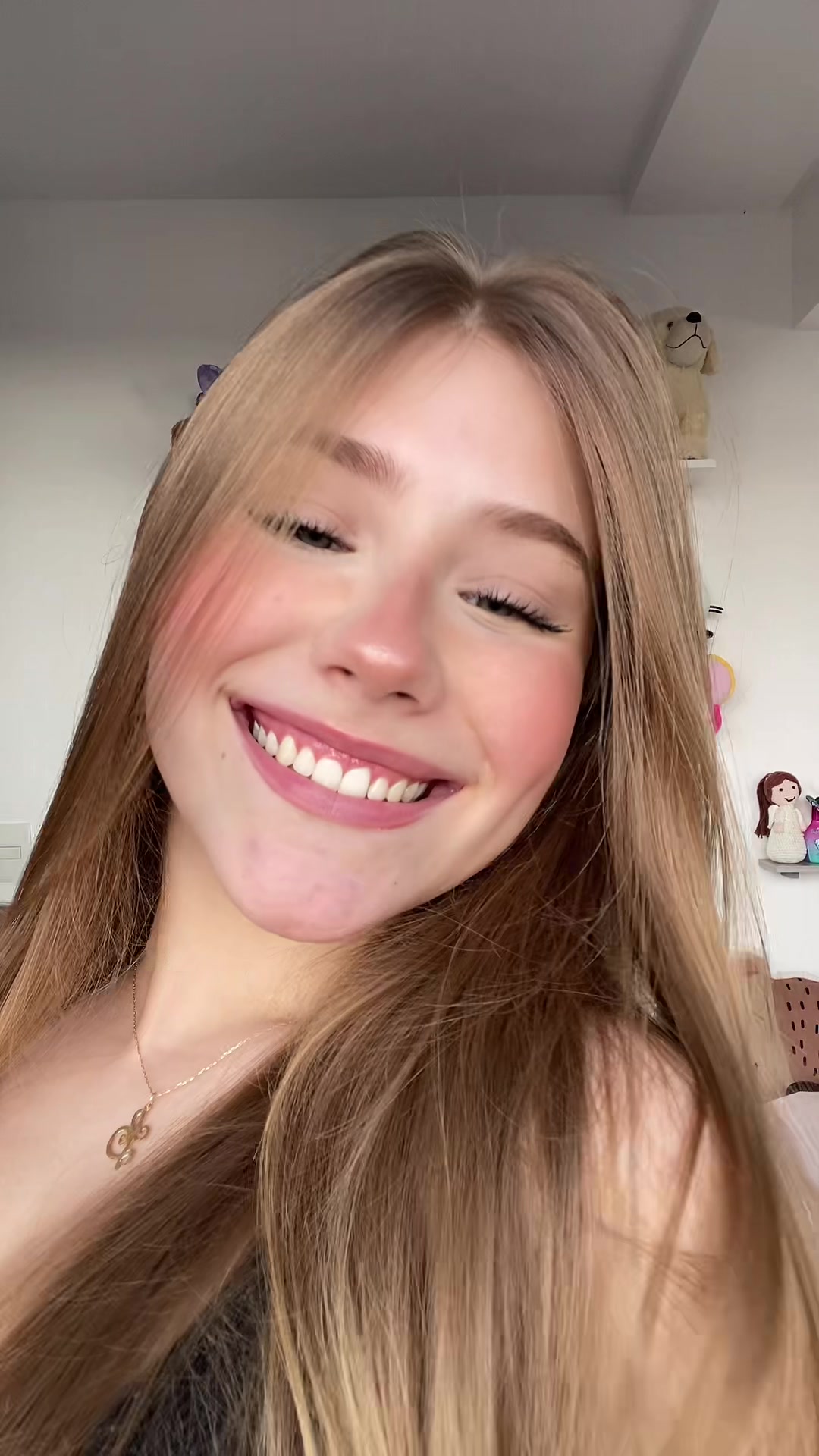 @Larapmendonca_