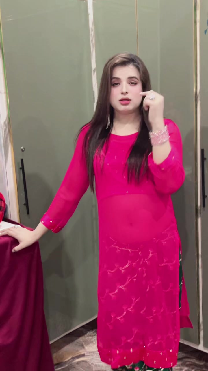 @The Real Khanzadii 😏
