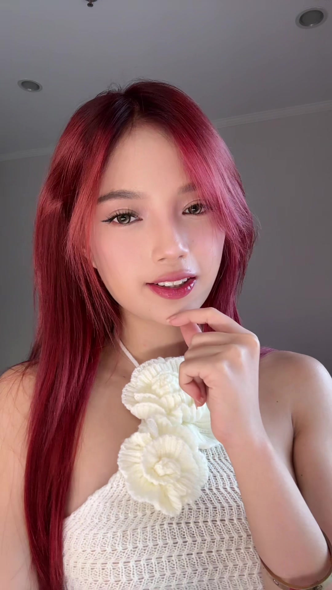 @Loushinna Lee