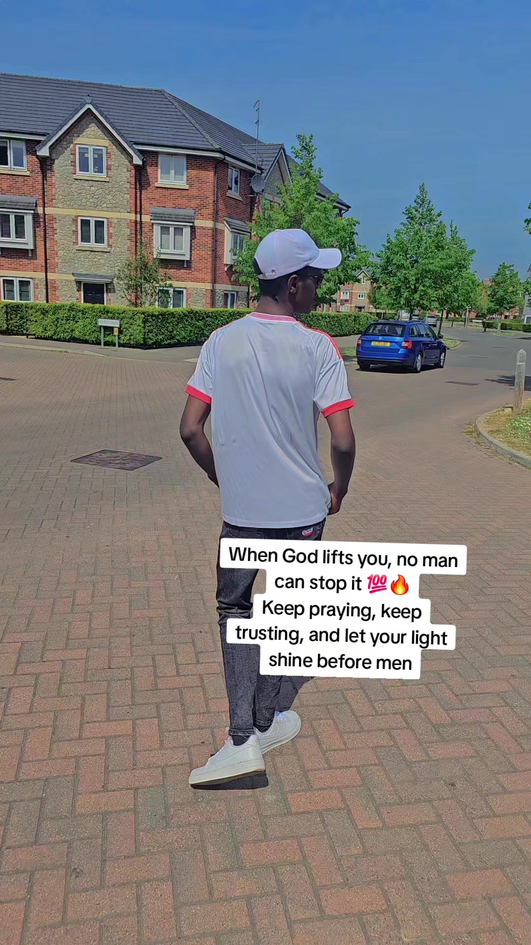 @Philip Njuguna 🇰🇪🇬🇧🖊️🖊️