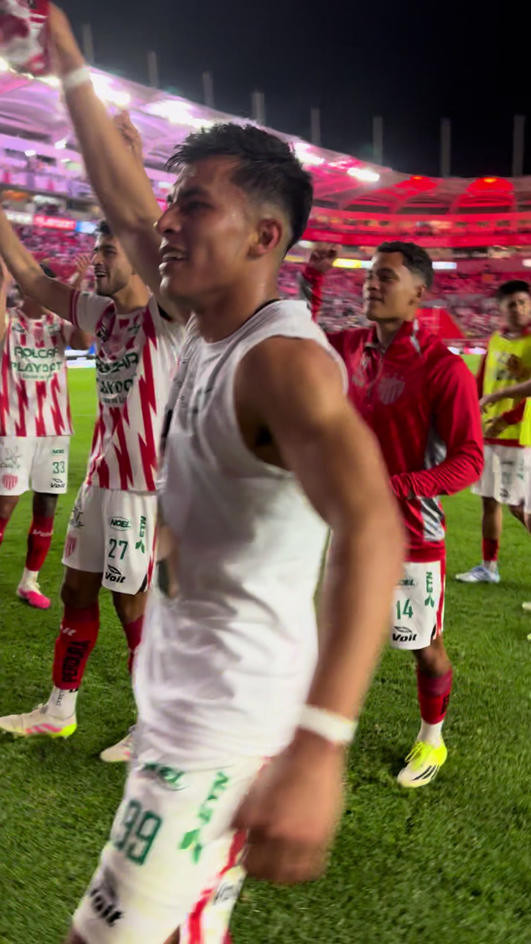 @Club Necaxa