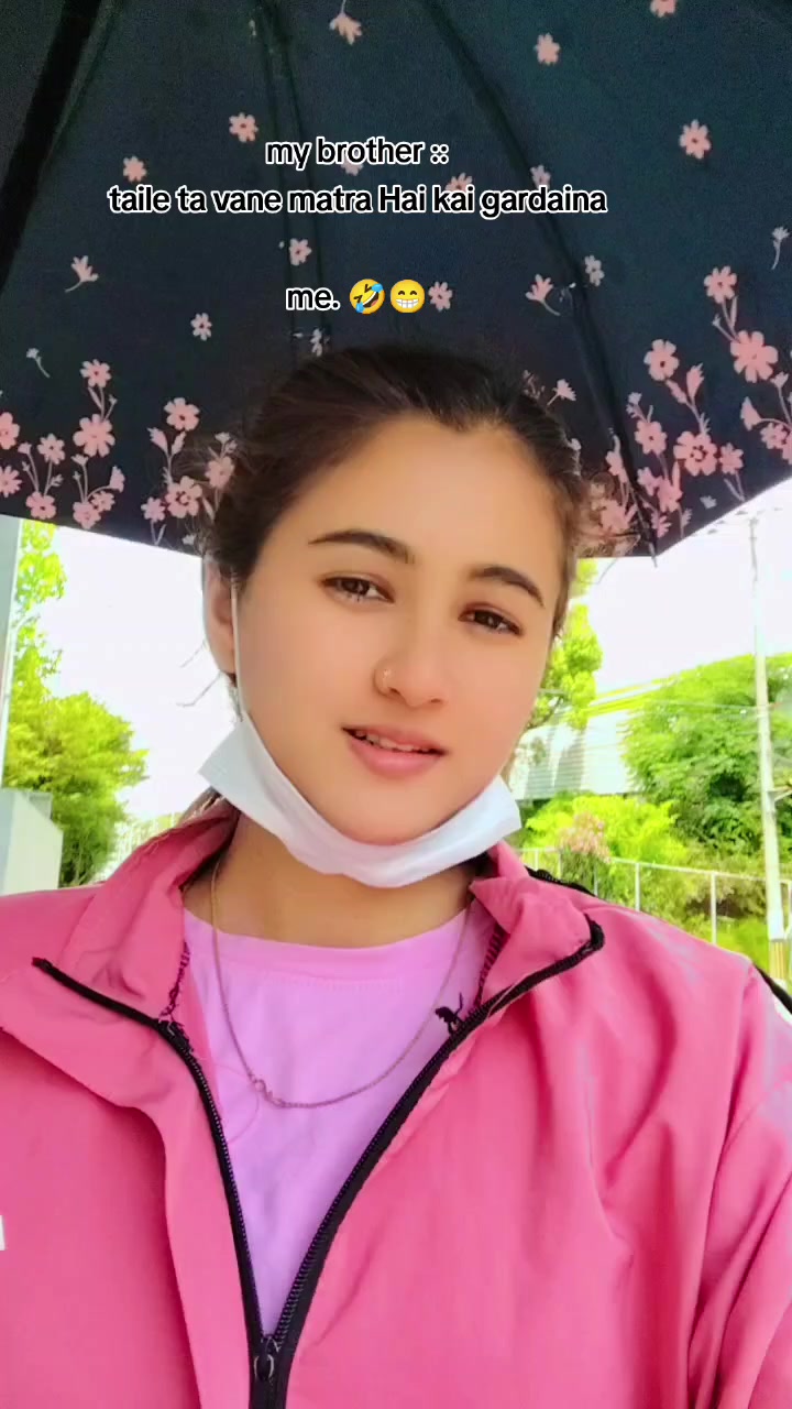 @JANU❤️💫