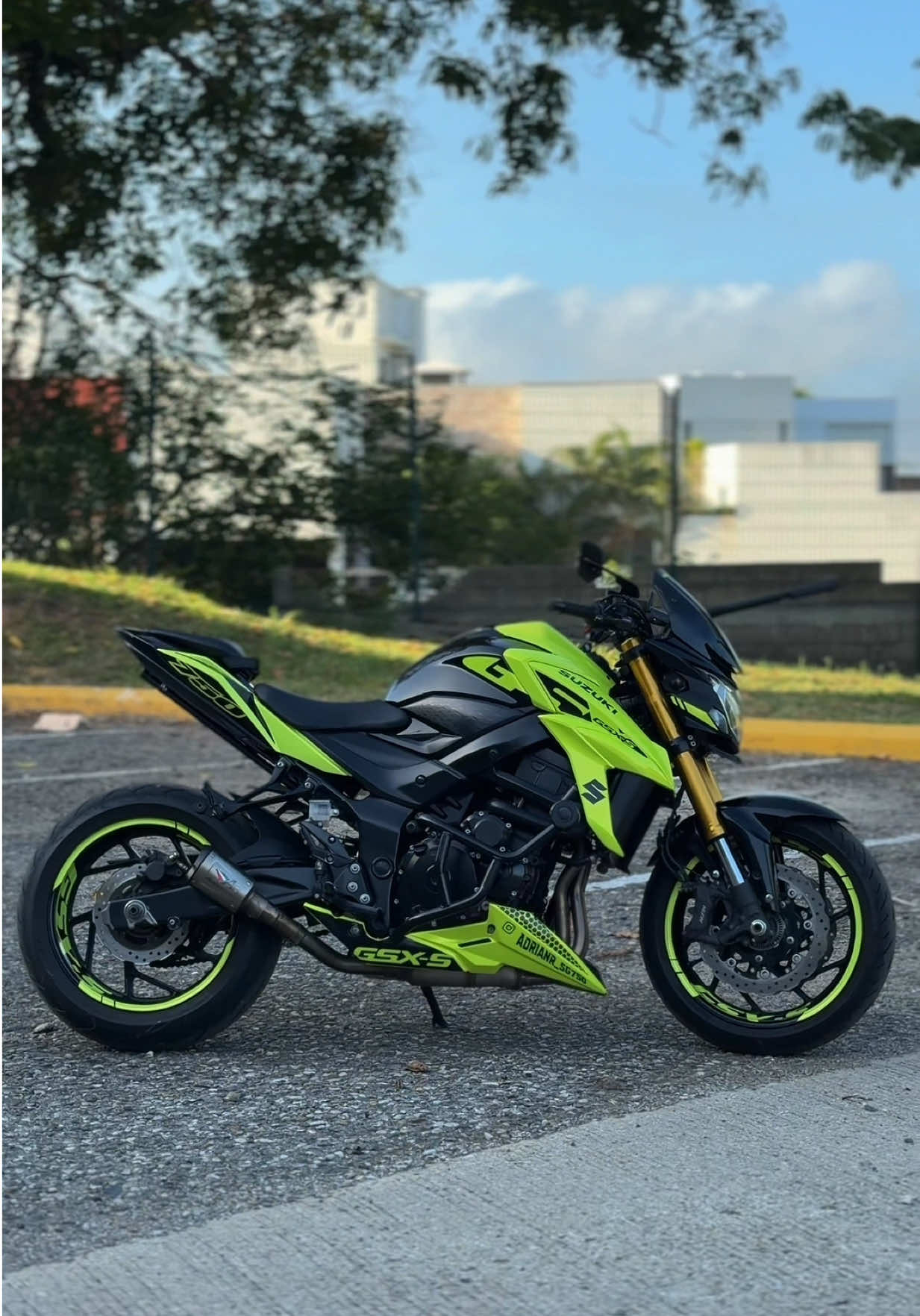@𝓐𝓭𝓻𝓲𝓪𝓷𝓡_𝓢𝐆750 😈