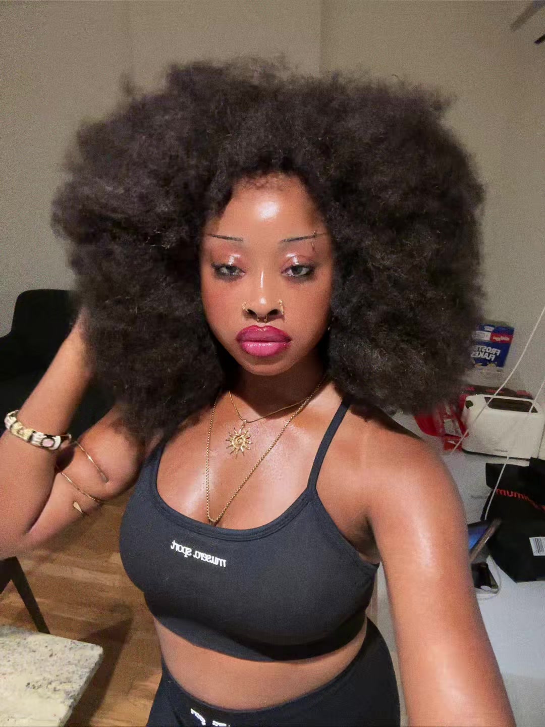 @the_girleexperience