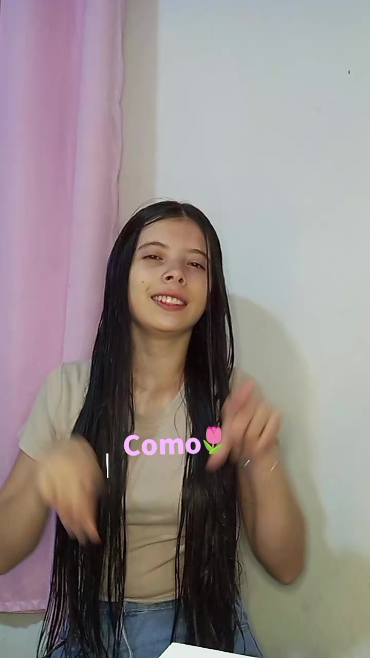 @Maria Larissa ✨