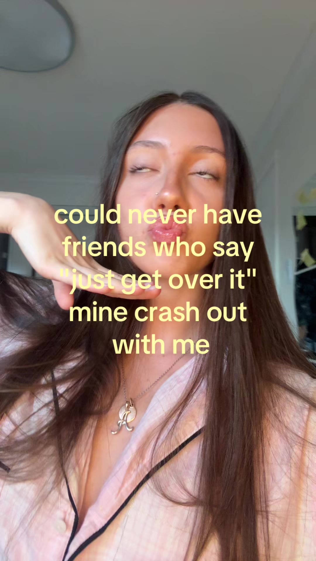 @Alana_mk