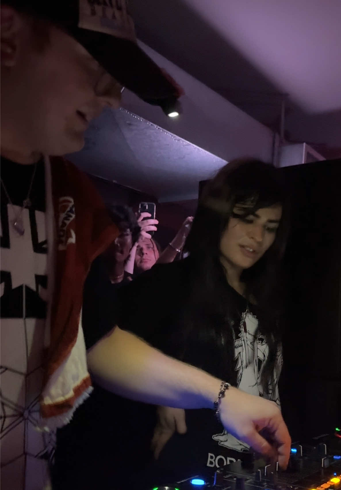 @barricadebaddie