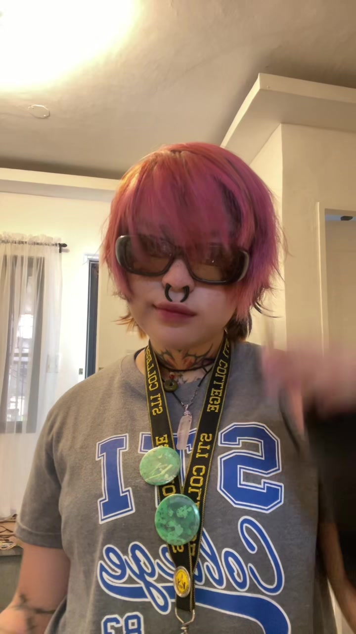 @rawr_Roroz (Jabber’s bf)