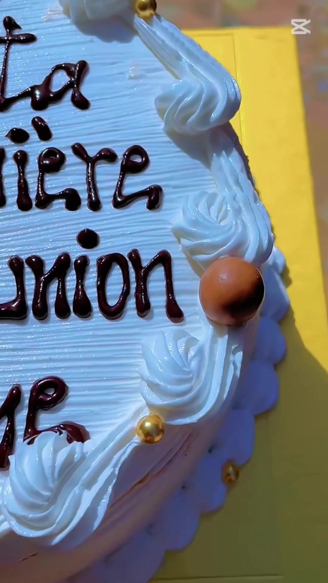 @LumièreDélices23