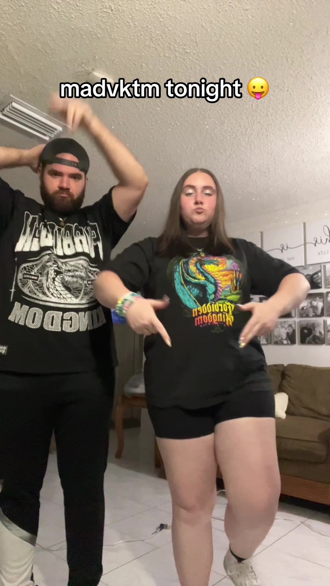 @chlomarie222