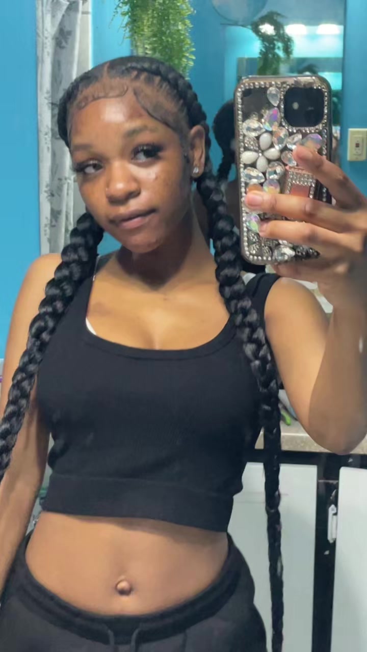 @👸🏾
