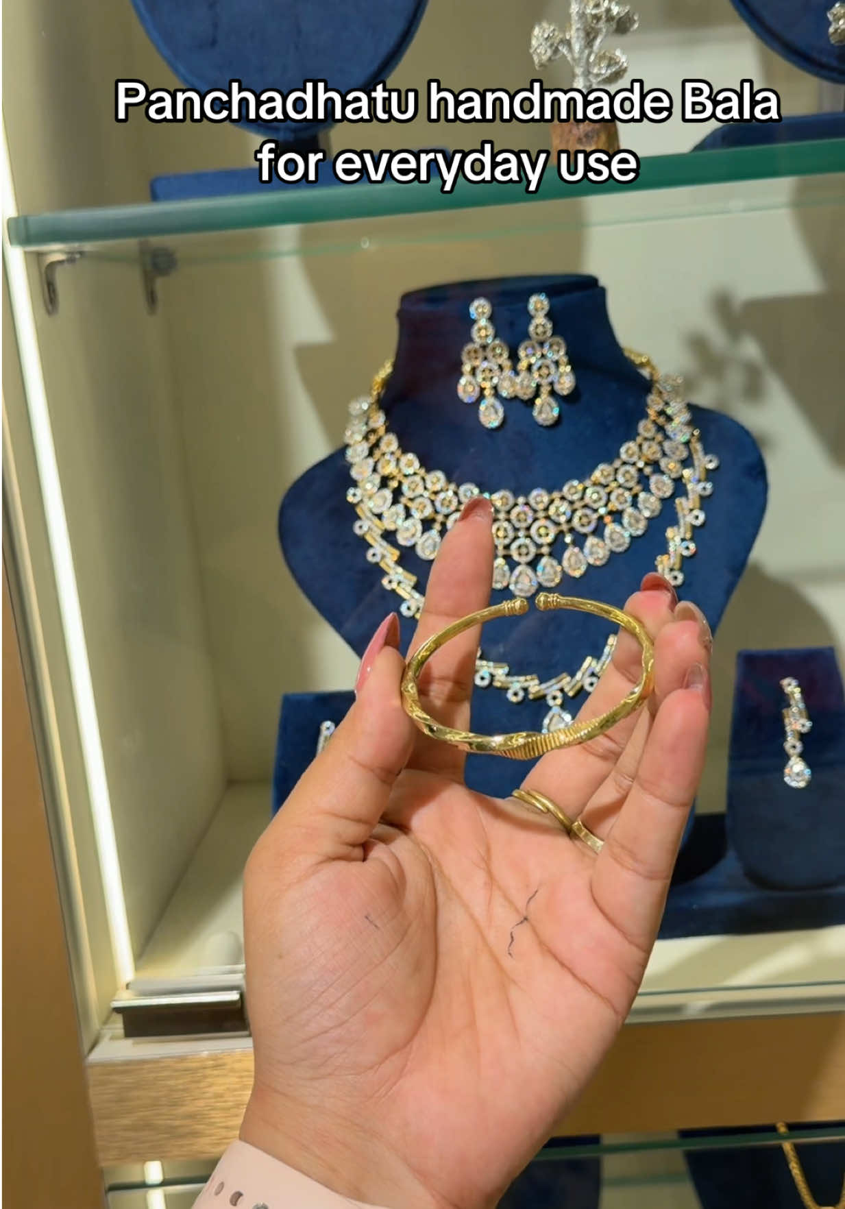@Beez Jewellry House
