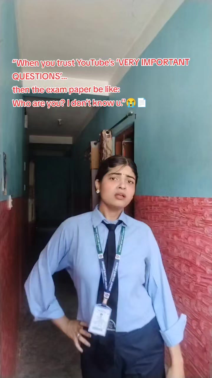 @SitArya👑✨