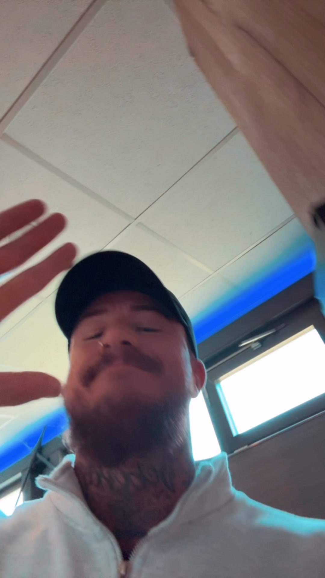 @LOPOV