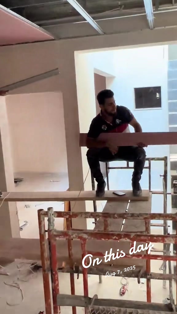 @دیكۆرات دەرباز
